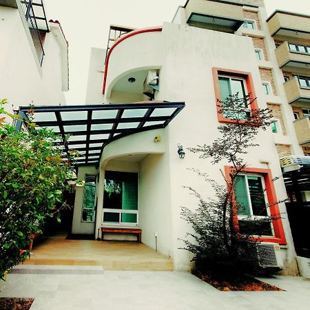 輕旅小站 Soft Travel Hostel Taitung Ngoại thất bức ảnh