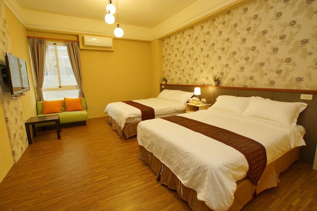 輕旅小站 Soft Travel Hostel Taitung Ngoại thất bức ảnh