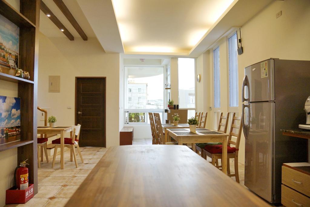 輕旅小站 Soft Travel Hostel Taitung Ngoại thất bức ảnh