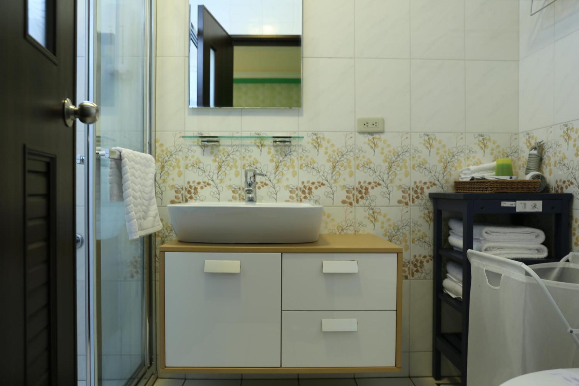 輕旅小站 Soft Travel Hostel Taitung Ngoại thất bức ảnh