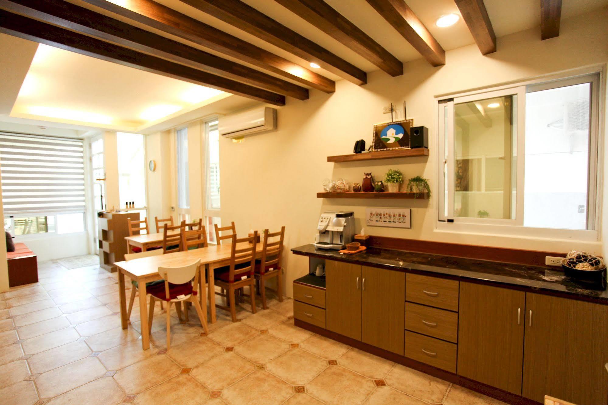 輕旅小站 Soft Travel Hostel Taitung Ngoại thất bức ảnh
