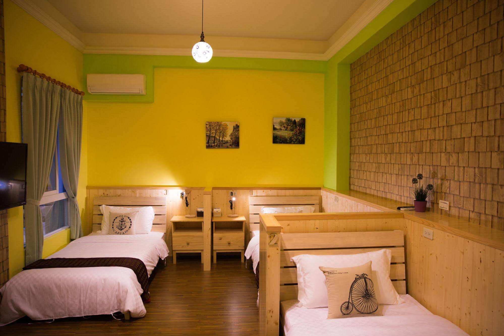 輕旅小站 Soft Travel Hostel Taitung Ngoại thất bức ảnh